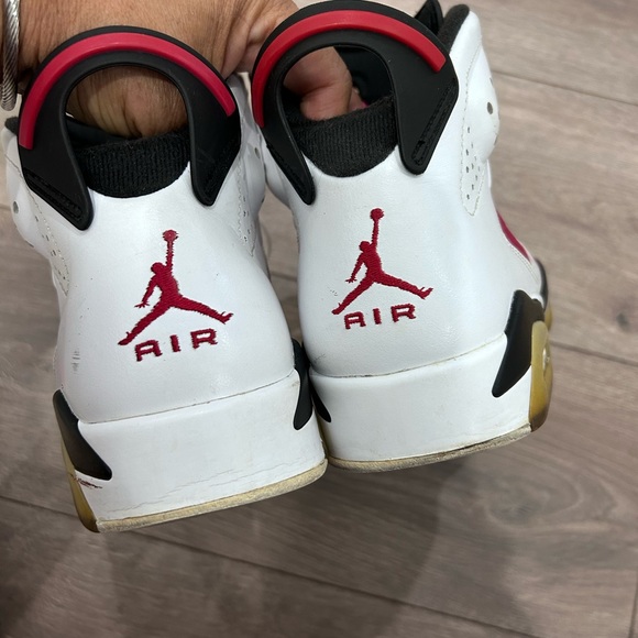 JORDAN • Men Air Jordan 6 Retro Carmine • sz 8 • Red, White, Black • - Picture 6 of 10